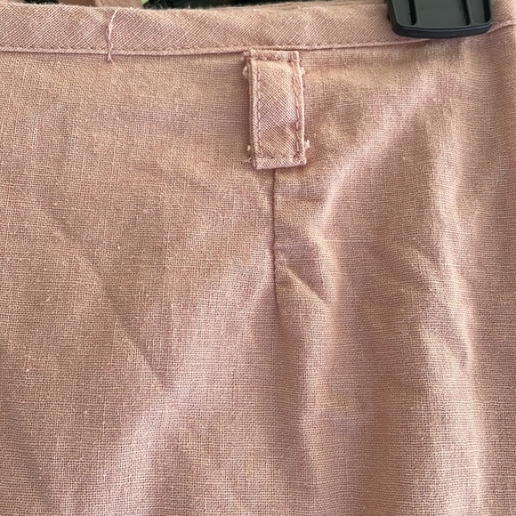 Lisa Says Gah Linen Wrap-Around Skirt - Picture 4 of 6